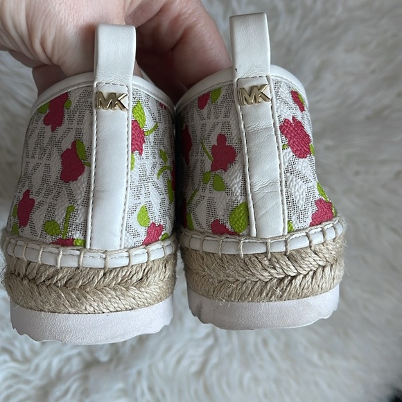 NEW Michael Kors Logo Floral Lenny Slip On Espadrilles - Picture 4 of 11